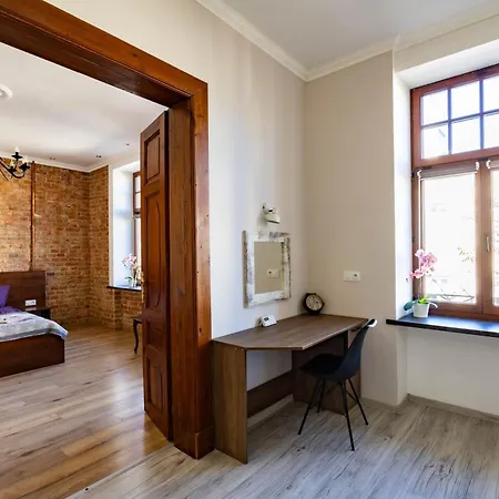 Apartament Chopina 13B