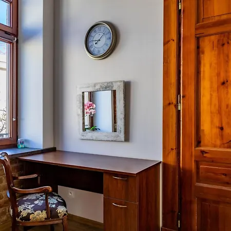Voal Apartment